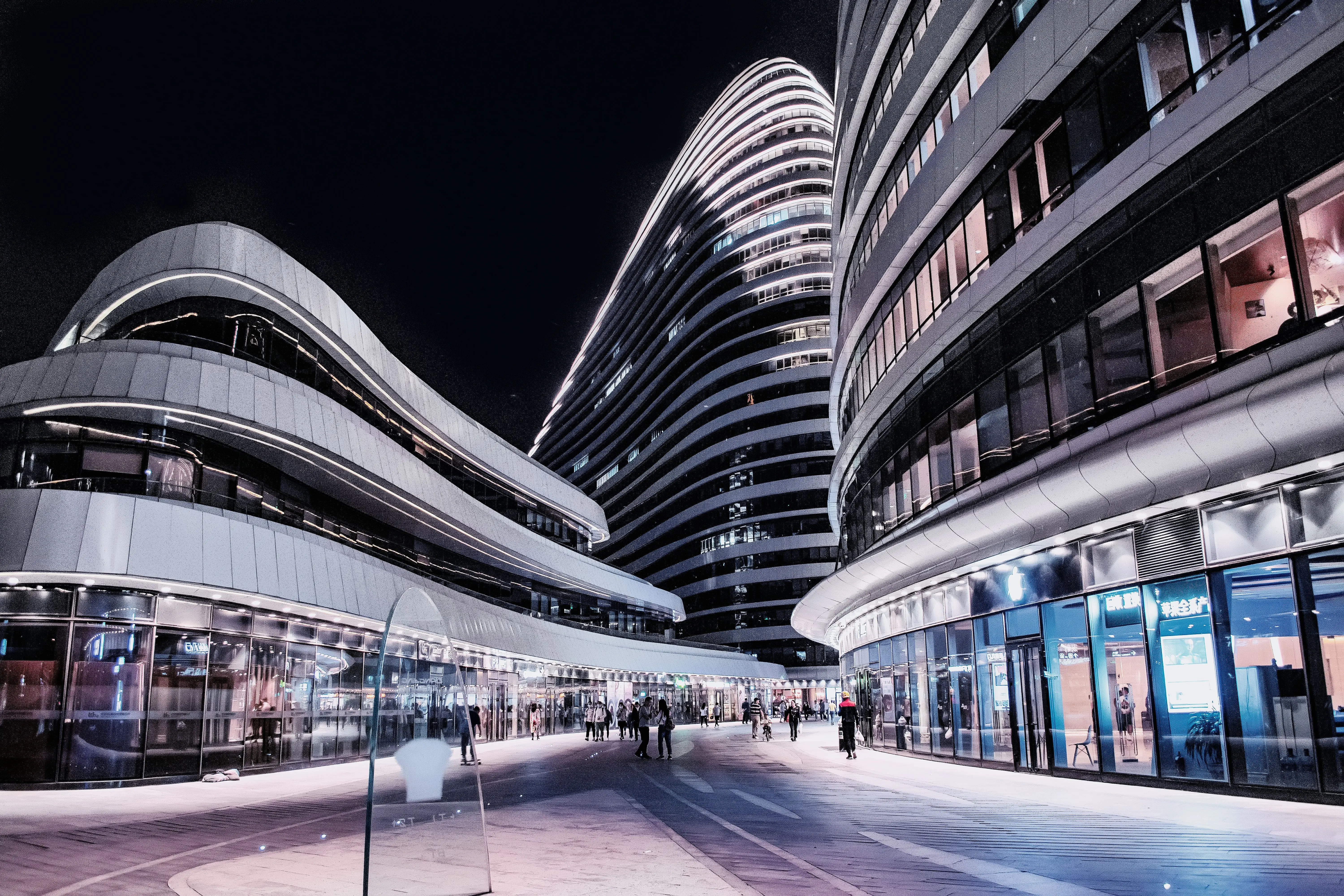 Retail and Mixed-Use Projects